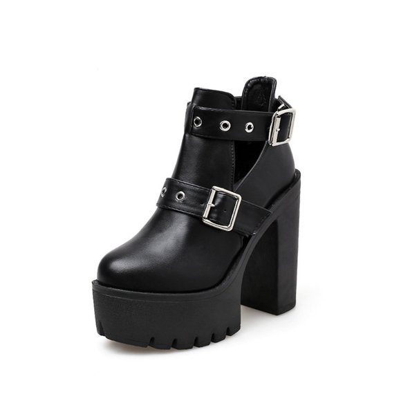 ISO: platform heels with grommets and buckles - Picture 6 of 6